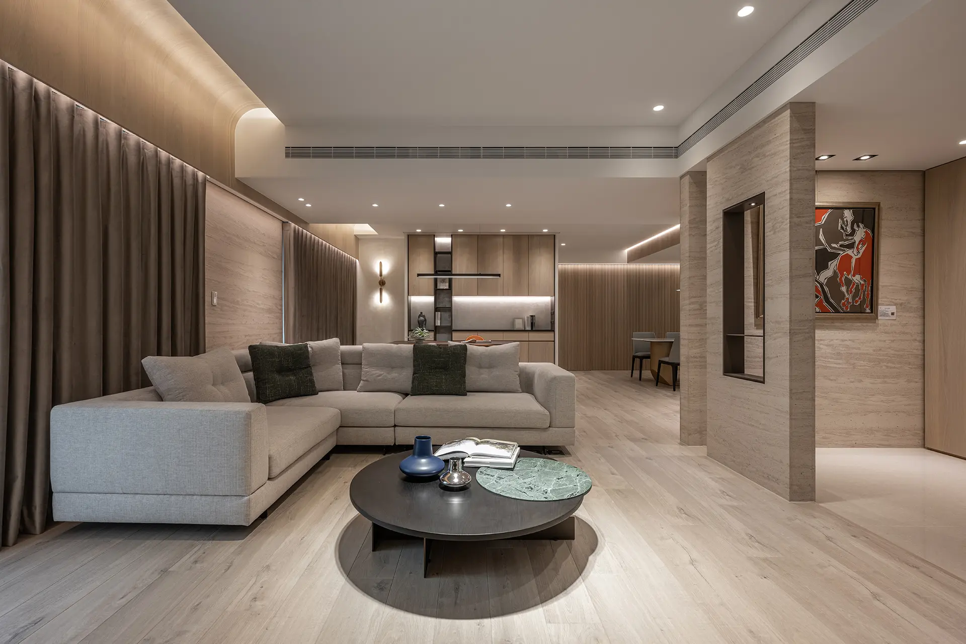 光影是家具的最後一件外衣：2026 室內設計燈光佈置全攻略，如何利用間接照明賦予家具「深度感」？