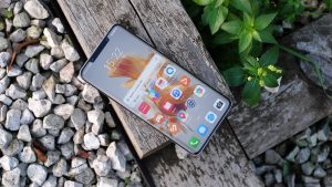 华为Mate 60系列曝光：灵动岛设计 比Mate50 Pro好看